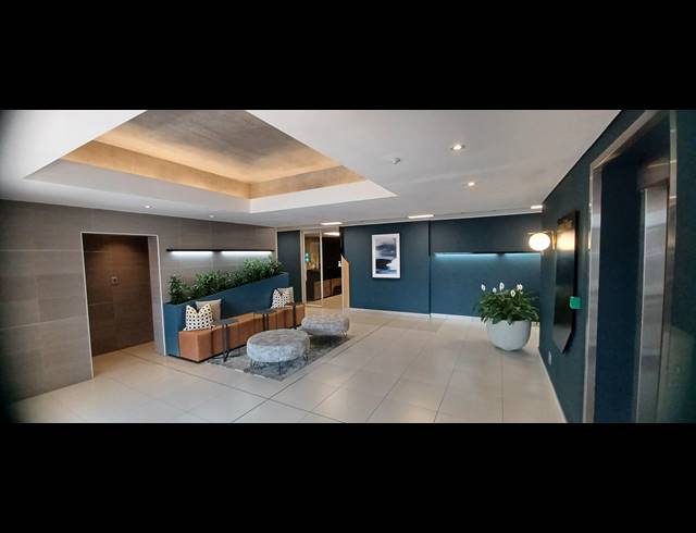 251M² OFFICE TO LET IN HYDE PARK